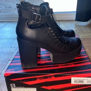 T.U.K. Black Huarache Sandal Yuni Heels size 10 lightly worn.